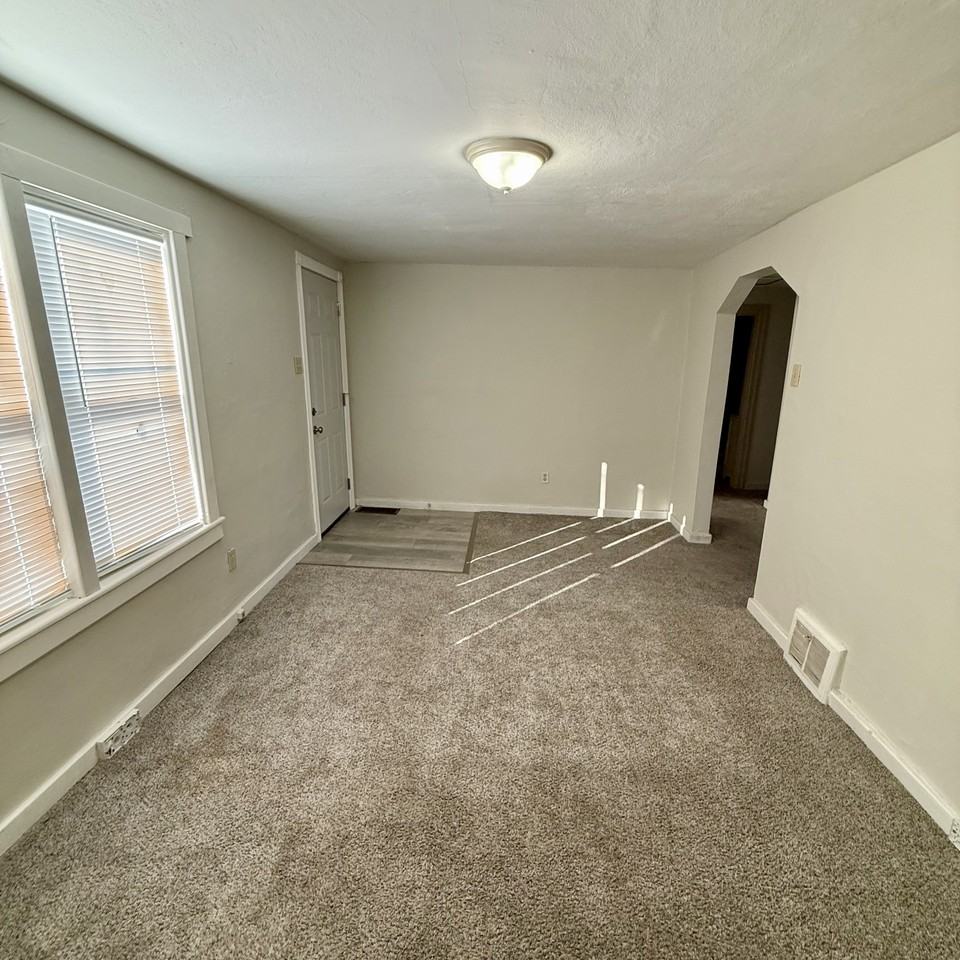 338 La Motte Ln #1 - Photo 3 of 10