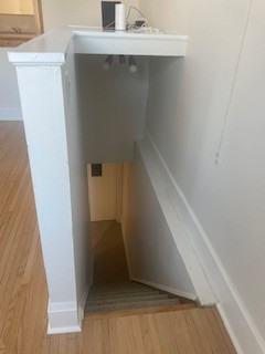 833 Crawford Dr #MAIN - Photo 7 of 11