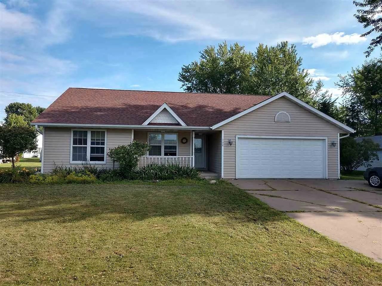 308 W Elm St #1 - Photo 2 of 2