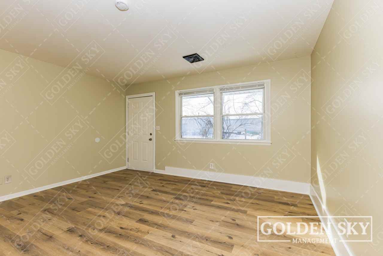 4611 South Madison StreetUnit 13 #13 - Photo 2 of 8