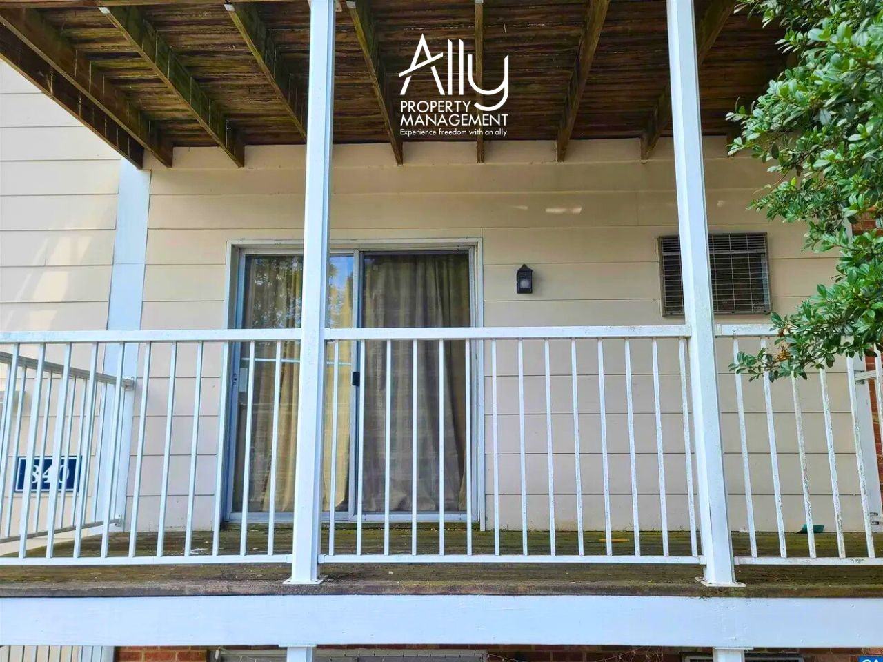 840 Runnel Ct #1 - Photo 3 of 31