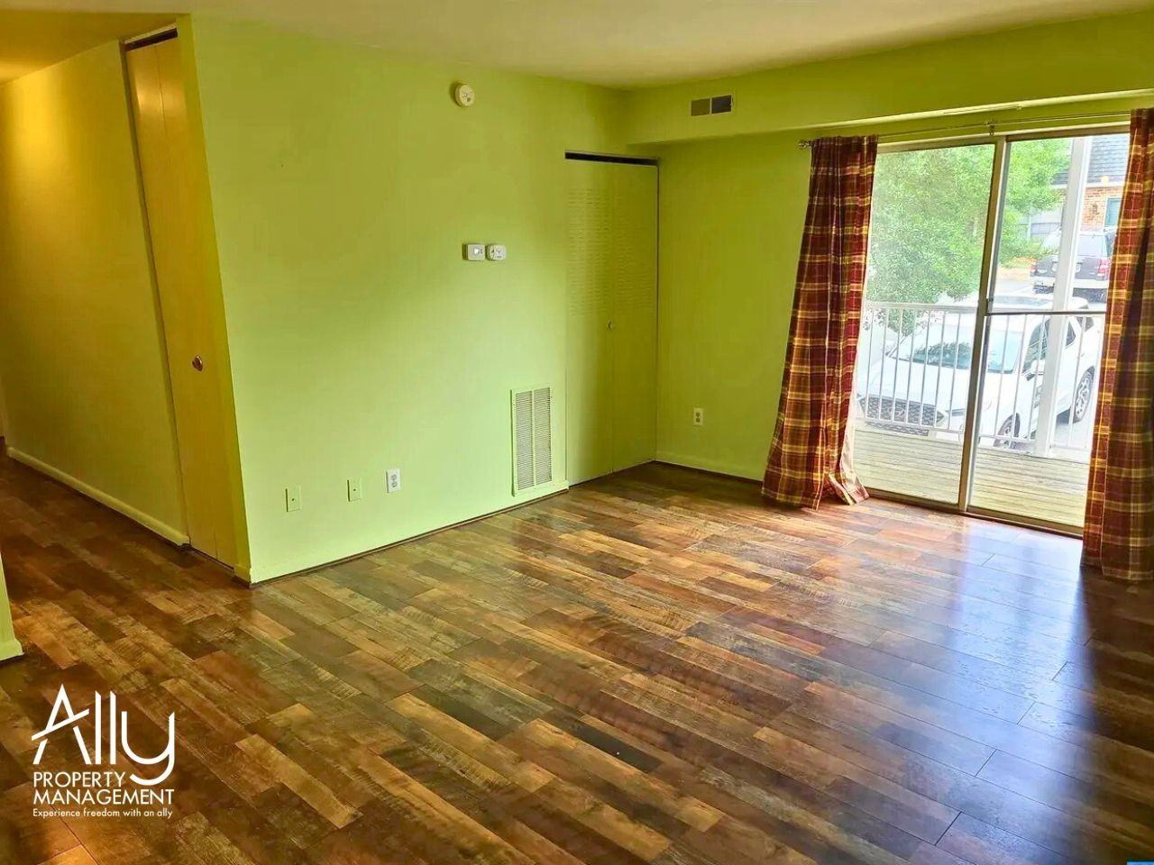 840 Runnel Ct #1 - Photo 7 of 31