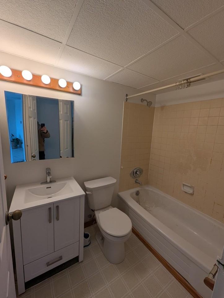 5572 North Ridge Rd Unit 1102 #1102 - Photo 7 of 13