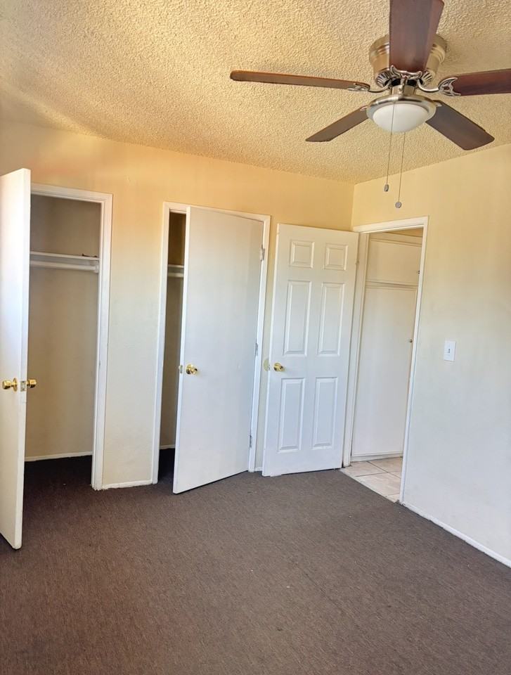 1305 1/2 W 87th St #1305-5 - Photo 4 of 15