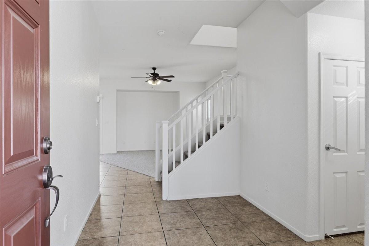 6217 Blushing Willow St #1 - Photo 3 of 21