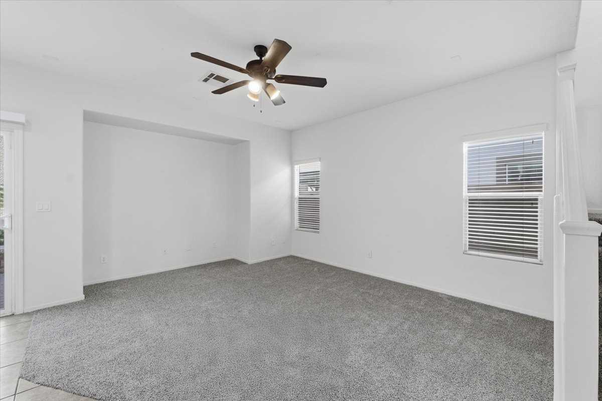 6217 Blushing Willow St #1 - Photo 4 of 21