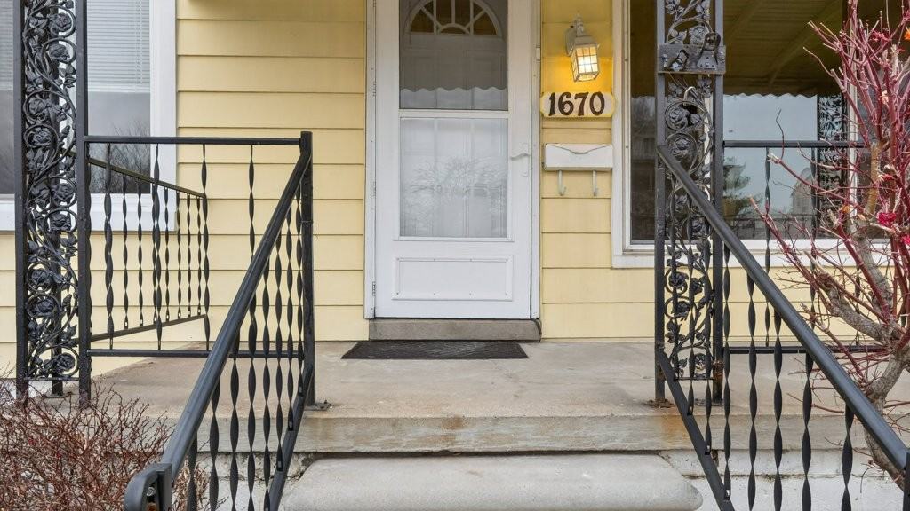 1670 Pagel Ave #1 - Photo 2 of 28