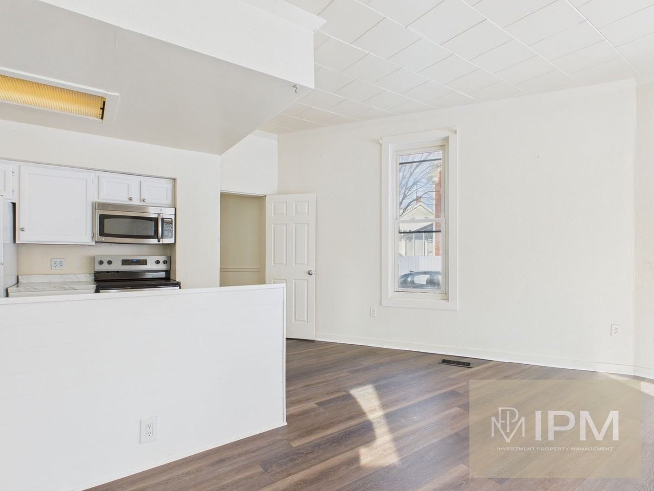 65 E Penn St - Photo 2 of 8