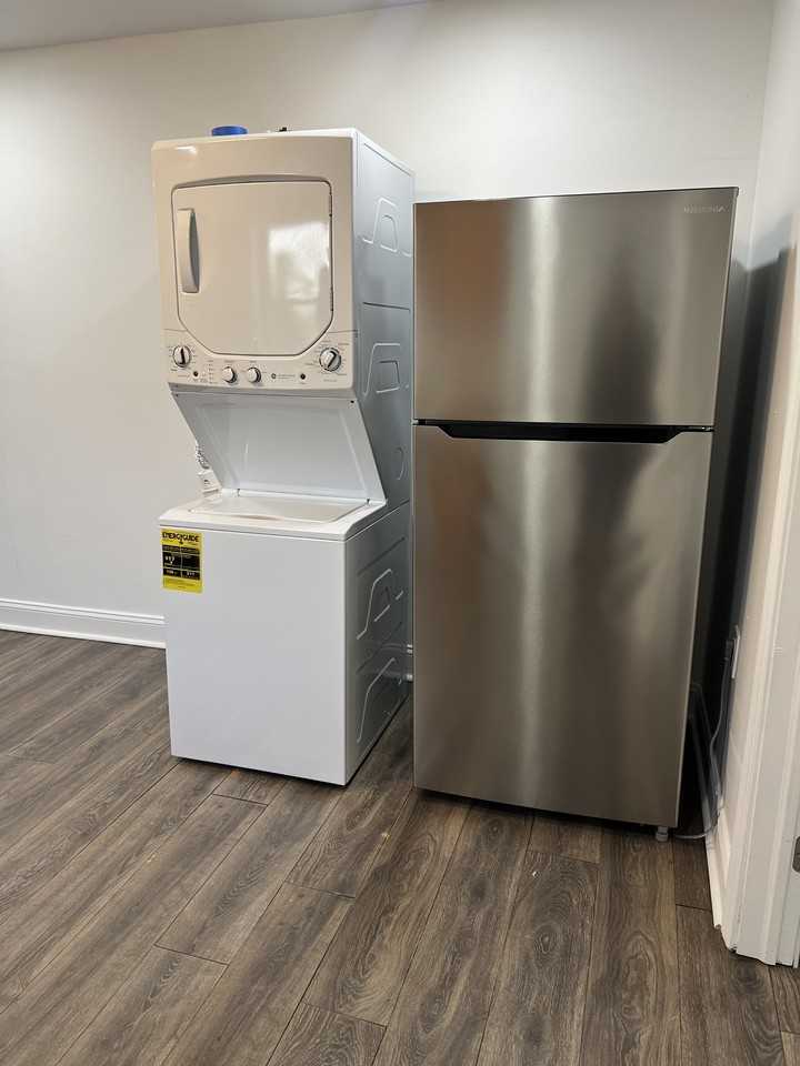 426 N 62nd St #1 - Photo 7 of 11