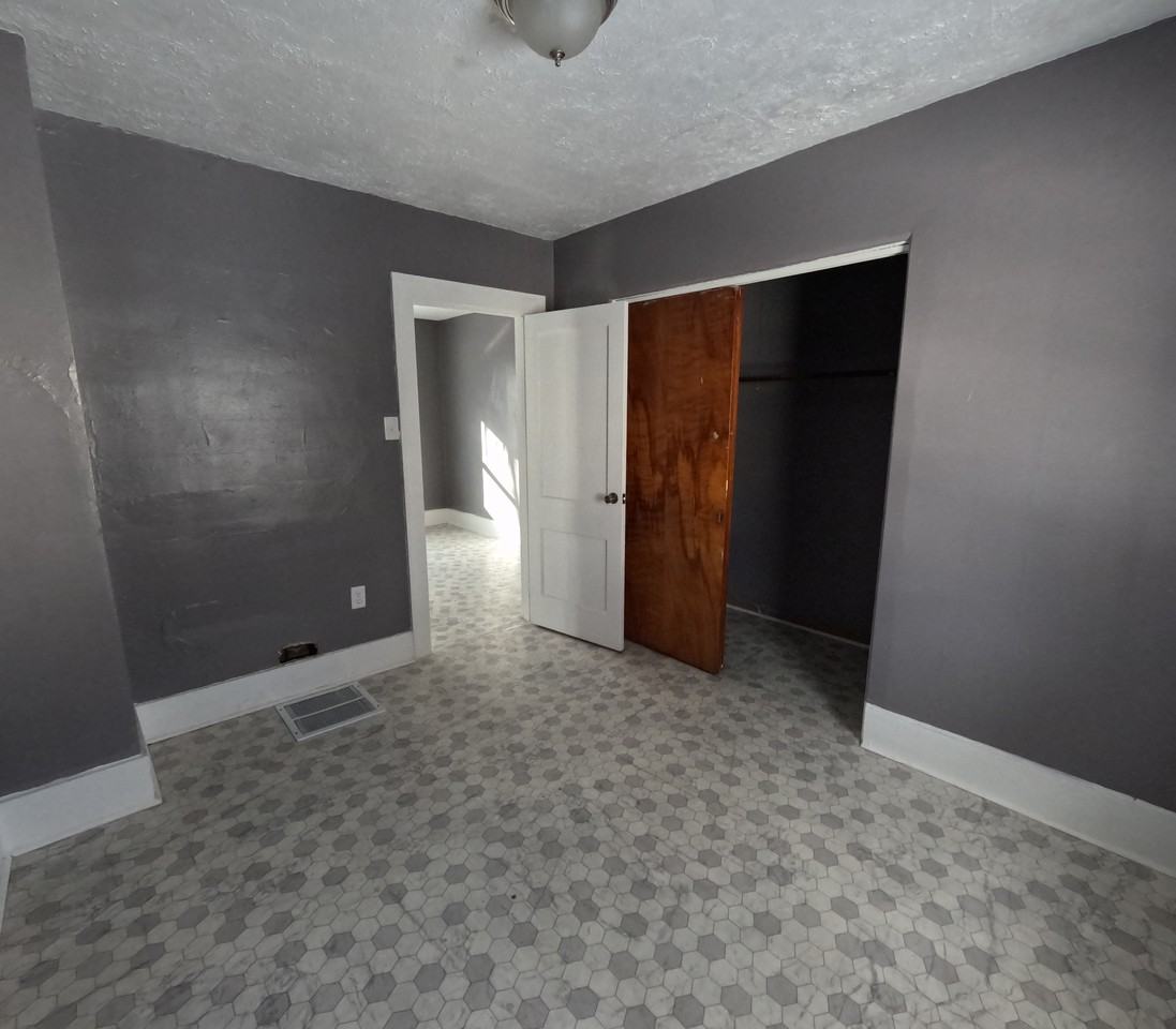 1349 N Adams St #1 - Photo 6 of 14