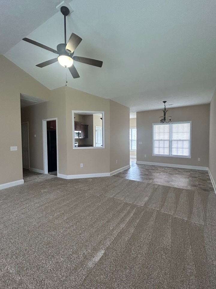 107 Silver Peak Dr #1 - Photo 3 of 18