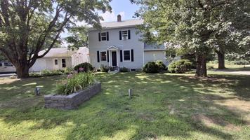 featured image of 574 Main StreetUnit 100 #1