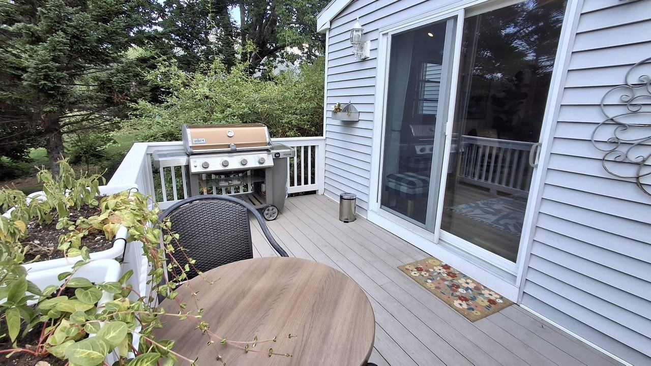 574 Main StreetUnit 100 #1 - Photo 7 of 50