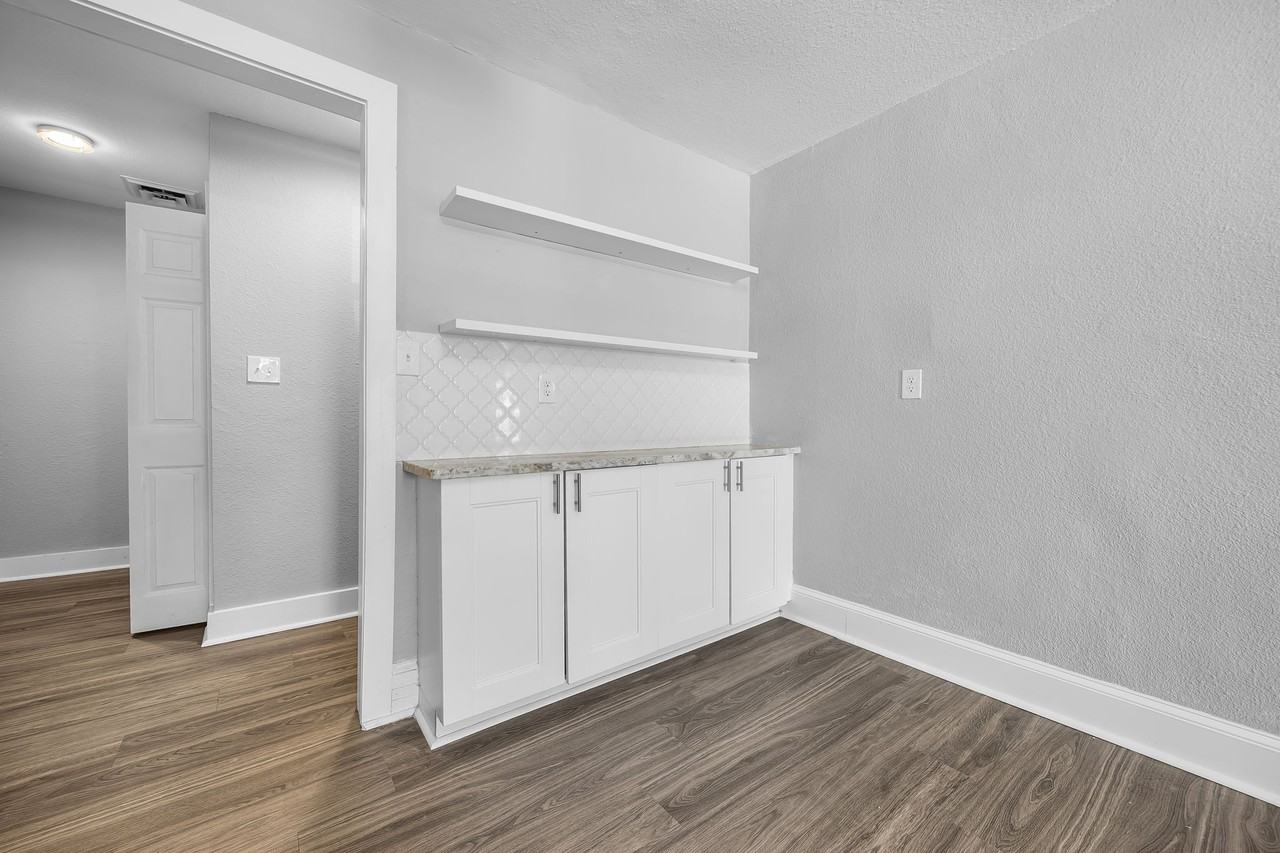 4212 Bart St #1 - Photo 2 of 27