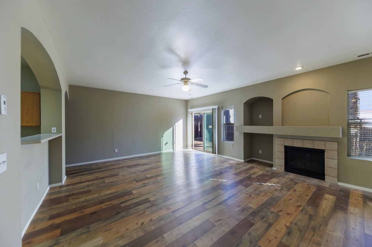 19 W Soap Creek Trl #1 - Photo 4 of 19