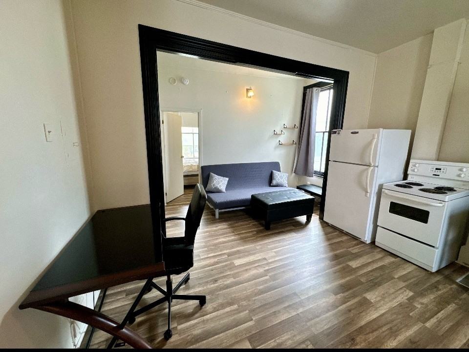 96 Clergy Street East #2 - Photo 2 of 10