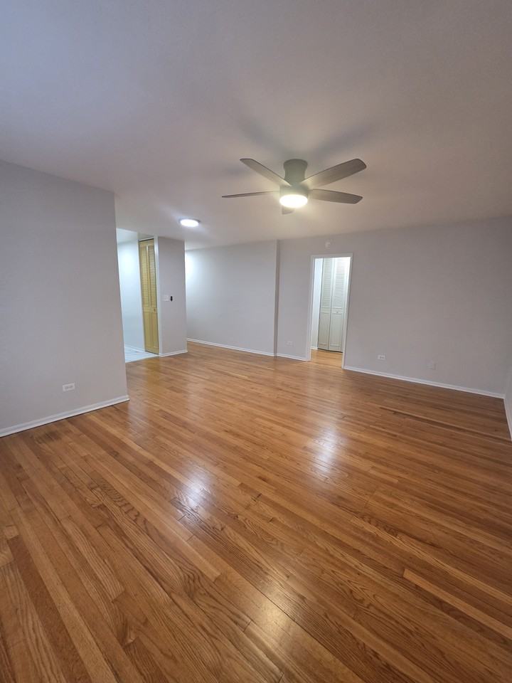 6161 N. Winthrop406 #406 - Photo 5 of 13