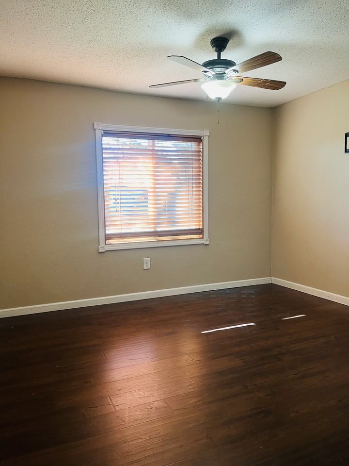 230 N Marnico Ln #1 - Photo 5 of 11