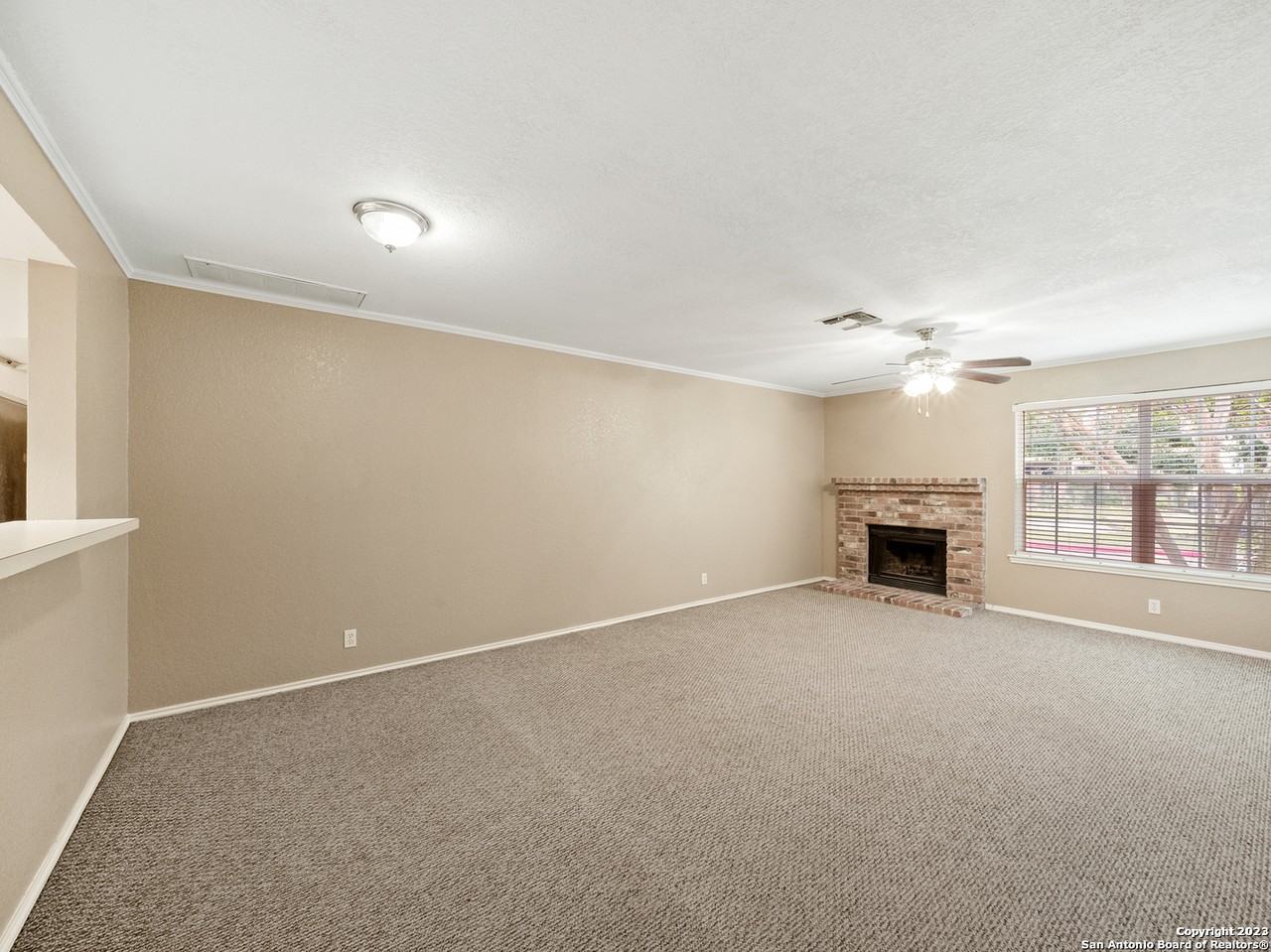 11610 Vance Jackson Road413 #413 - Photo 7 of 16