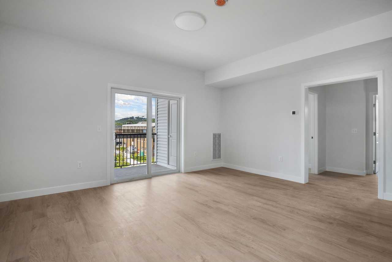 100 North Main StreetUnit 103 #100-103 - Photo 2 of 6