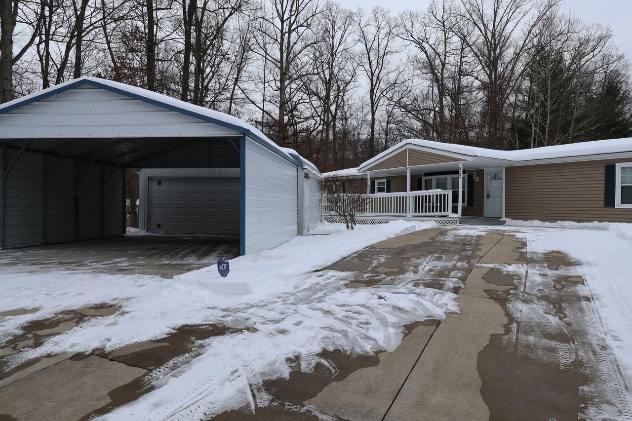 922 Moss Oak Ct #1 - Photo 2 of 50