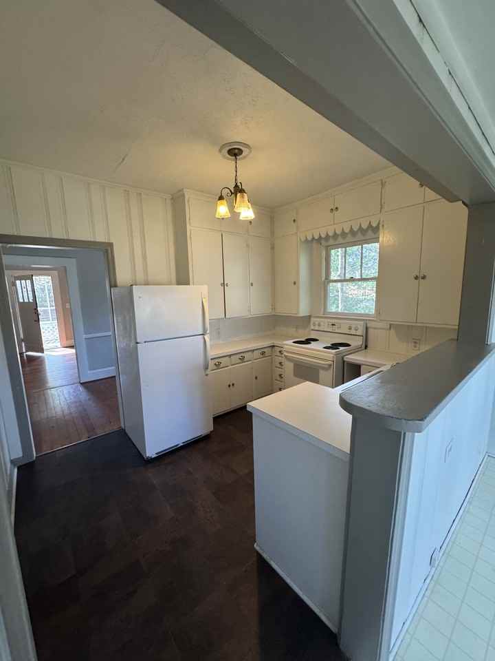 86 Maxwell Ave Sw #1 - Photo 7 of 10