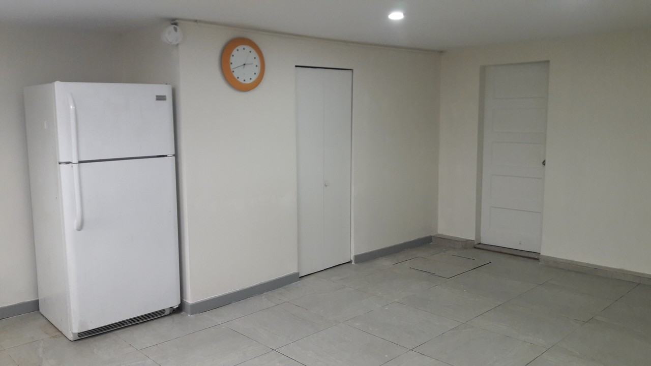 1085 East 41st Avenue - Photo 2 of 17