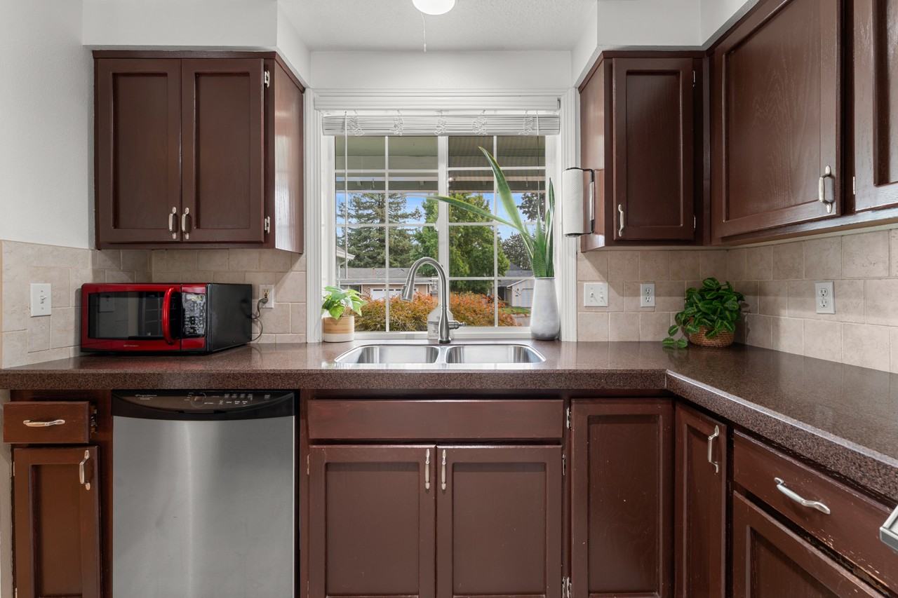 14547 Sw 83rd Ct #1 - Photo 6 of 16