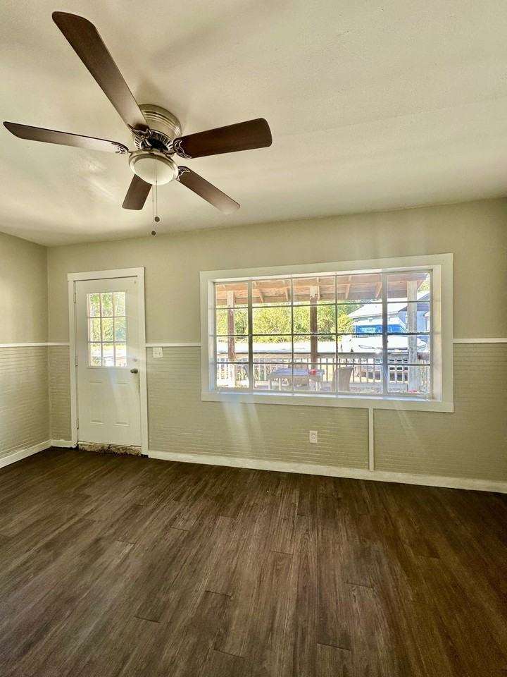 409 N Barack Obama Blvd #1 - Photo 3 of 8