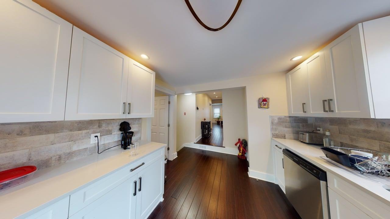 12 Camp St #2 - Photo 5 of 7