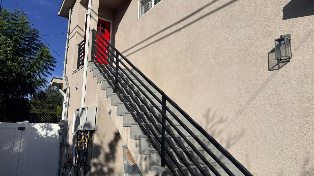 1529 N Pass Ave #2 - Photo 6 of 6