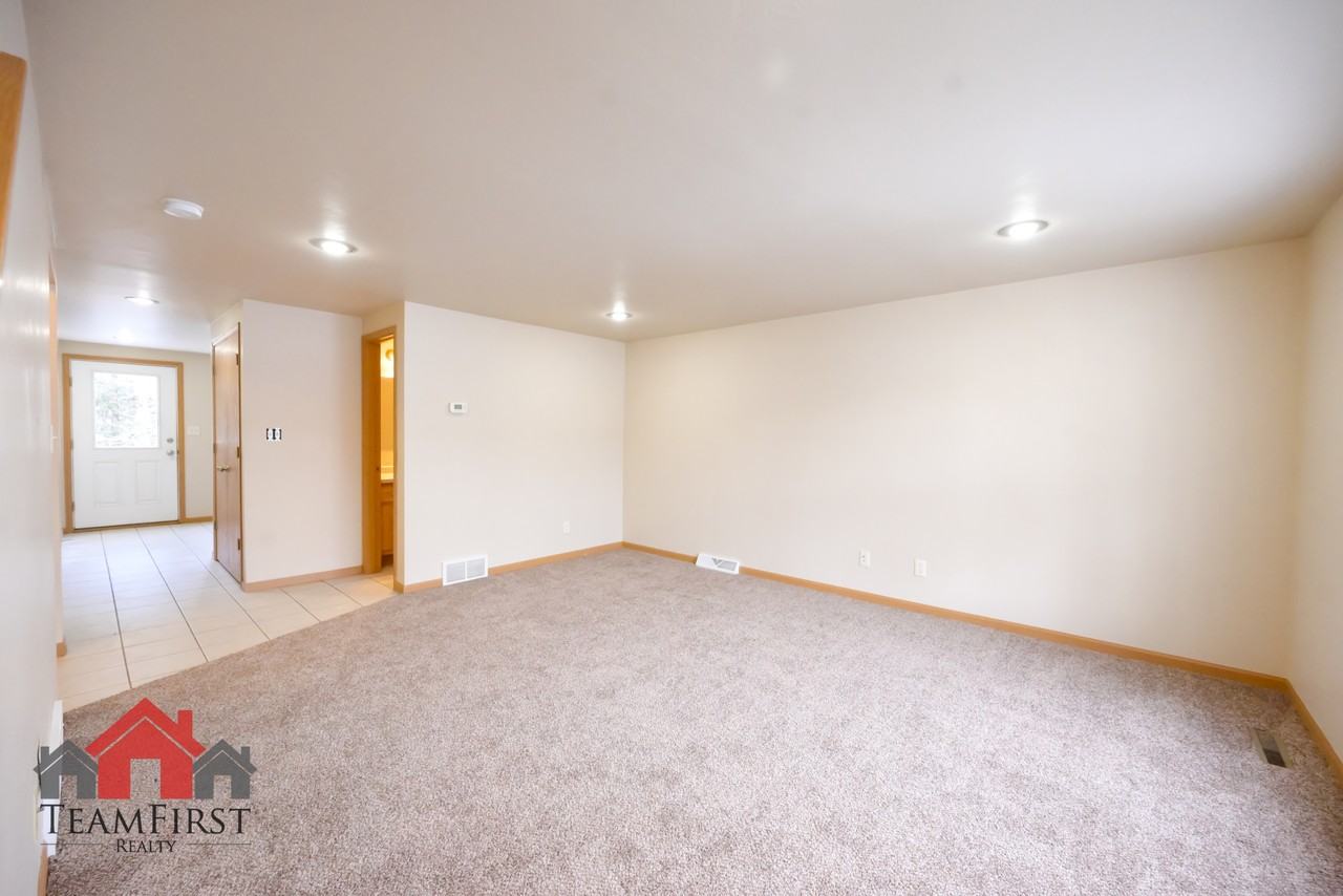 2137 S Broadway #1 - Photo 2 of 15