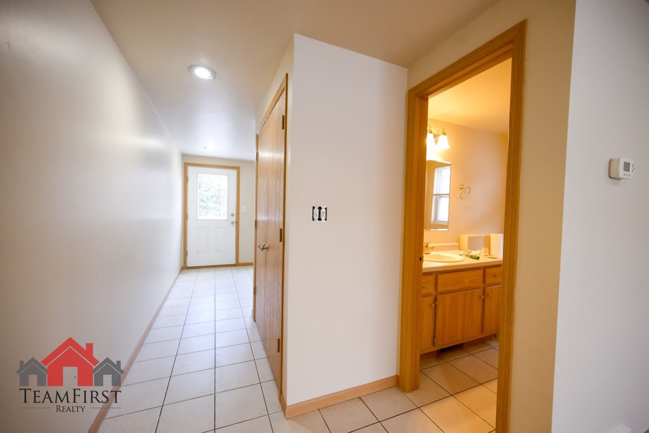 2137 S Broadway #1 - Photo 5 of 15