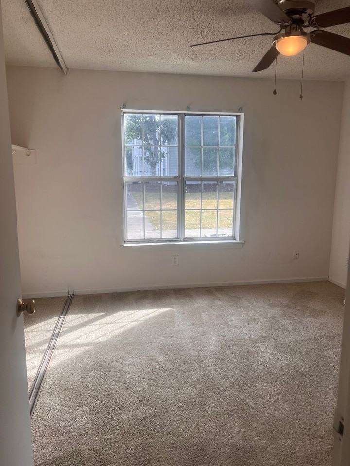 729 S Parker Dr Apt G #G - Photo 5 of 7