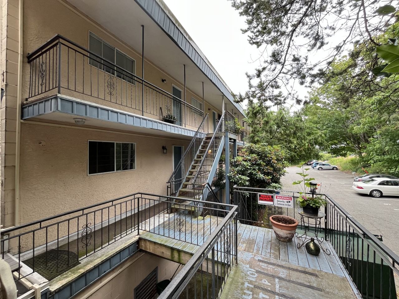 1081 Martin St #201 - Photo 2 of 13