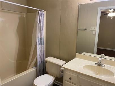 307 Mildred St #B - Photo 3 of 15