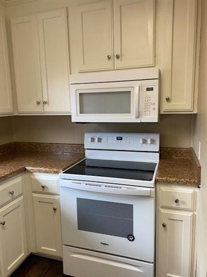 307 Mildred St #B - Photo 6 of 15