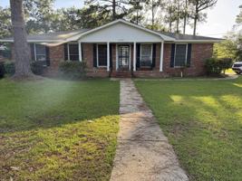 featured image of 1100 Stadium St #A