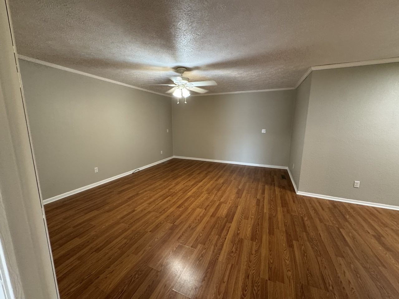 1100 Stadium St #A - Photo 4 of 10