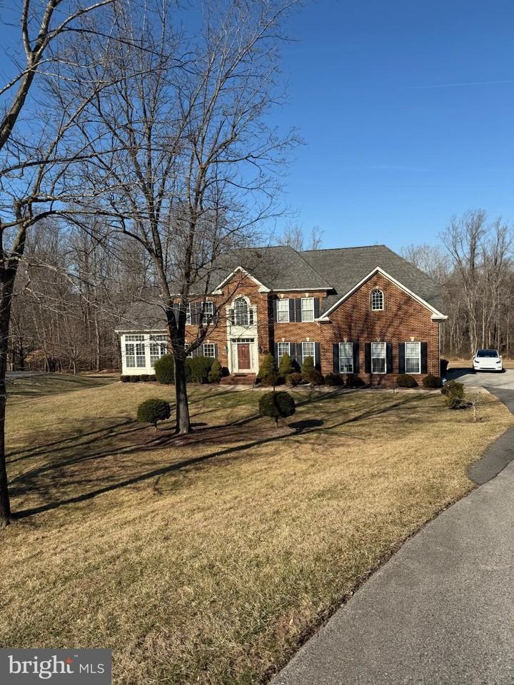 4004 Ethan Thomas Dr - Photo 2 of 30