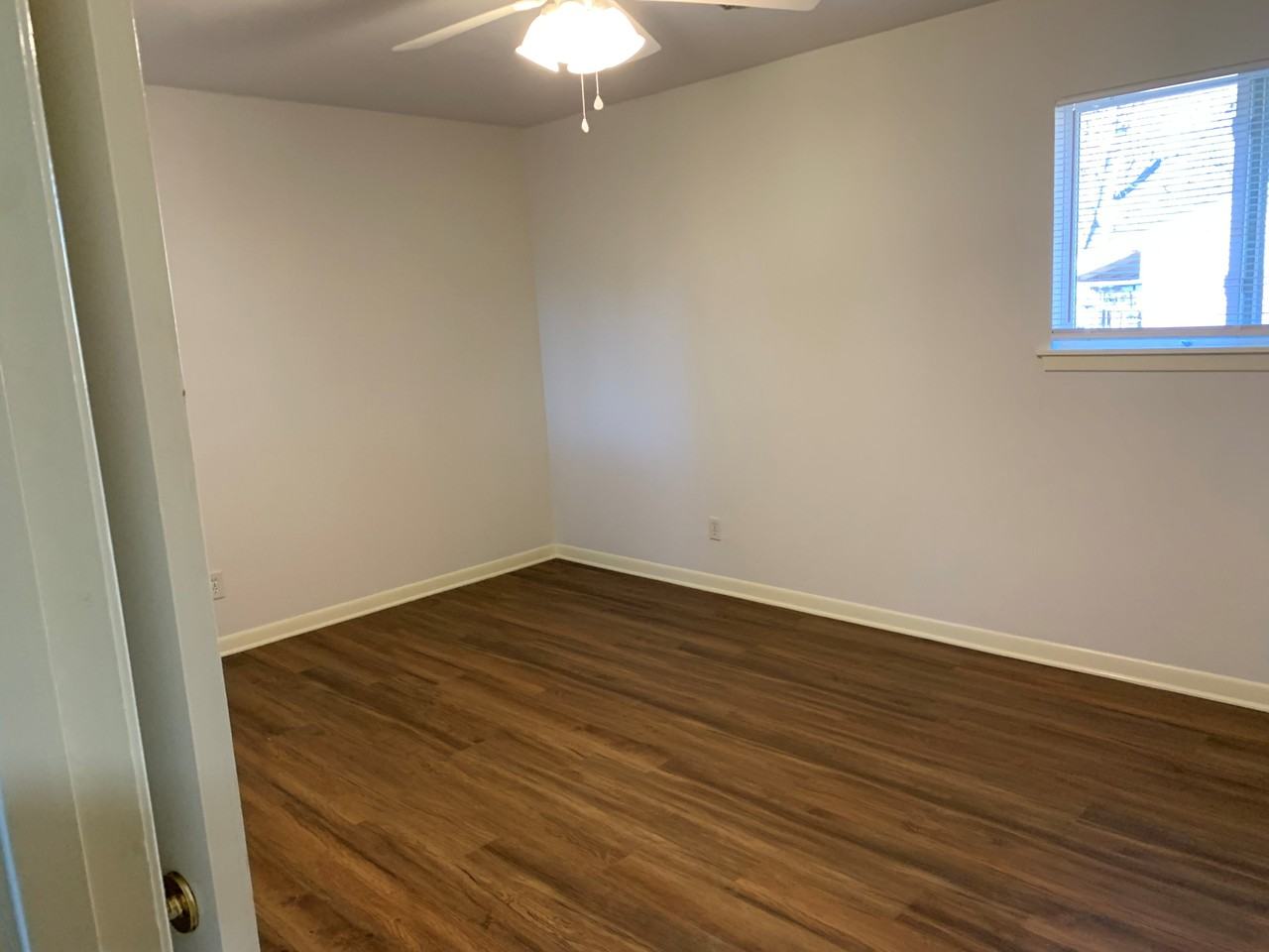 1402 S Cliff St - Photo 5 of 9