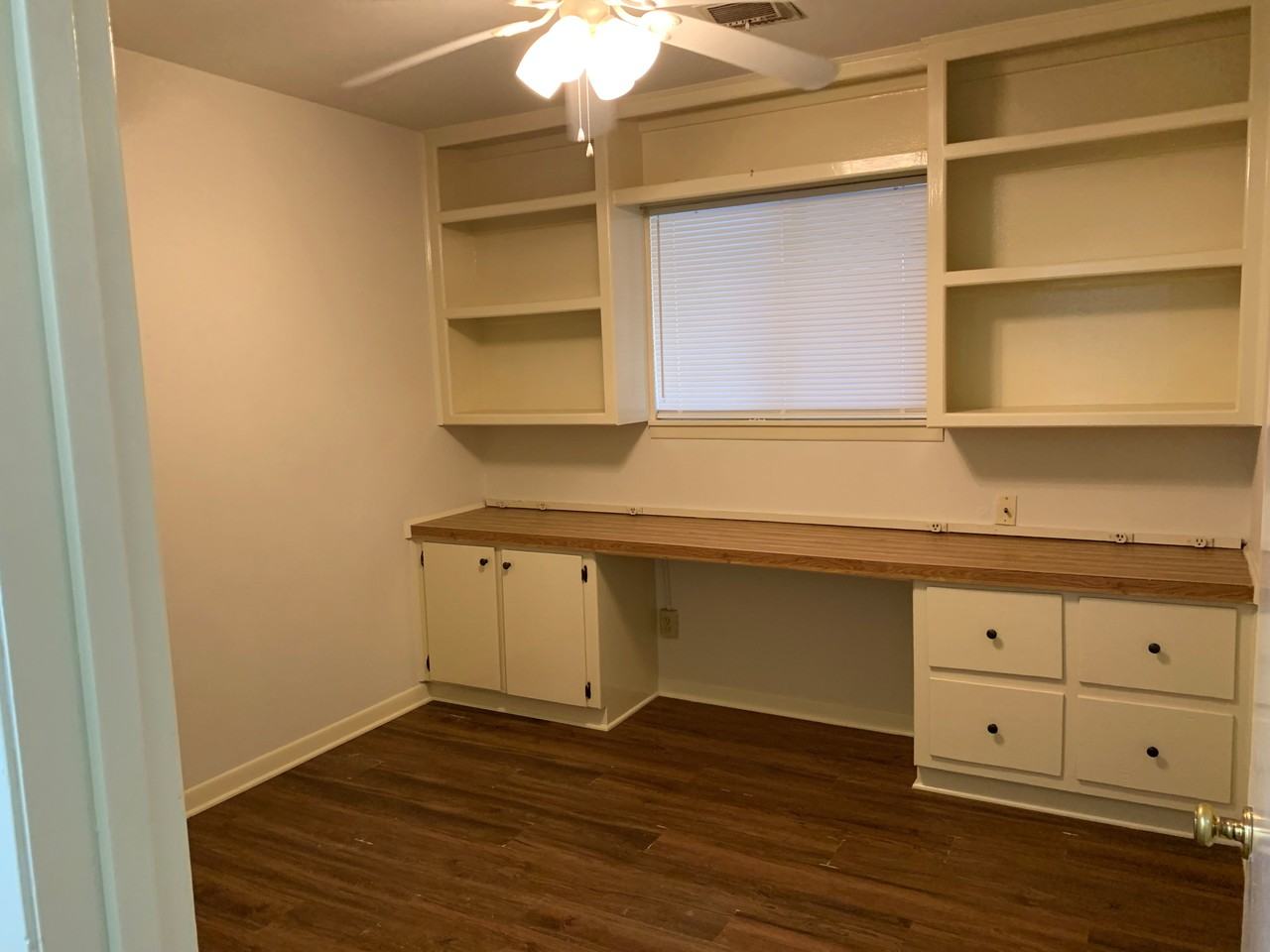 1402 S Cliff St - Photo 7 of 9