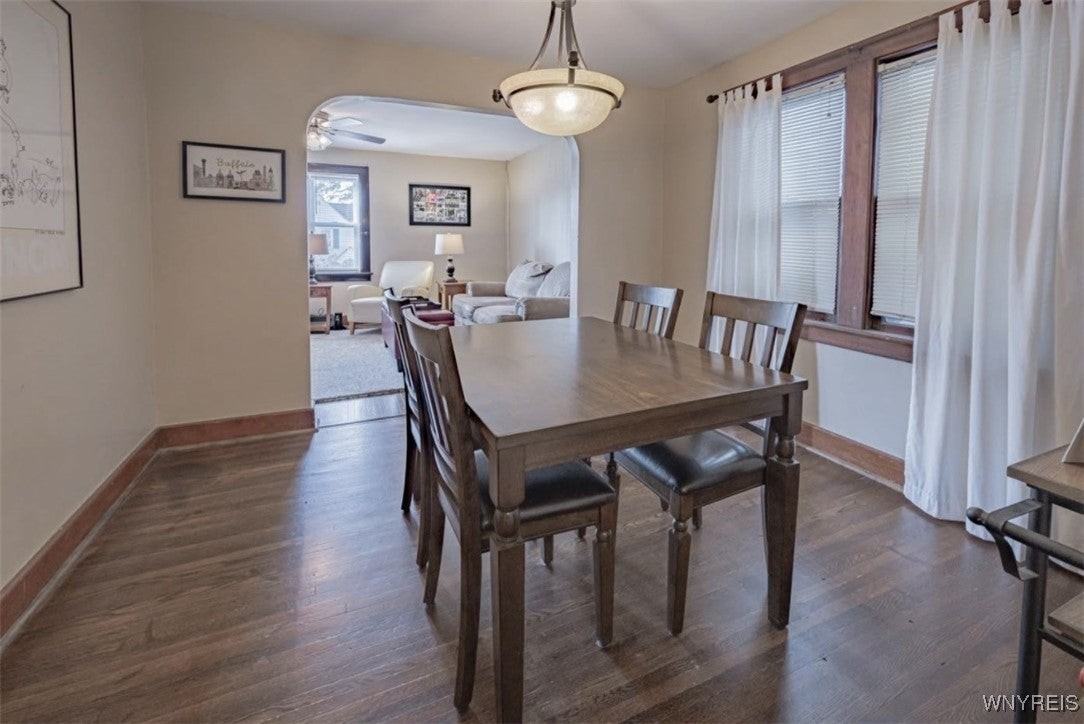 118 Nassau Ave - Photo 6 of 17