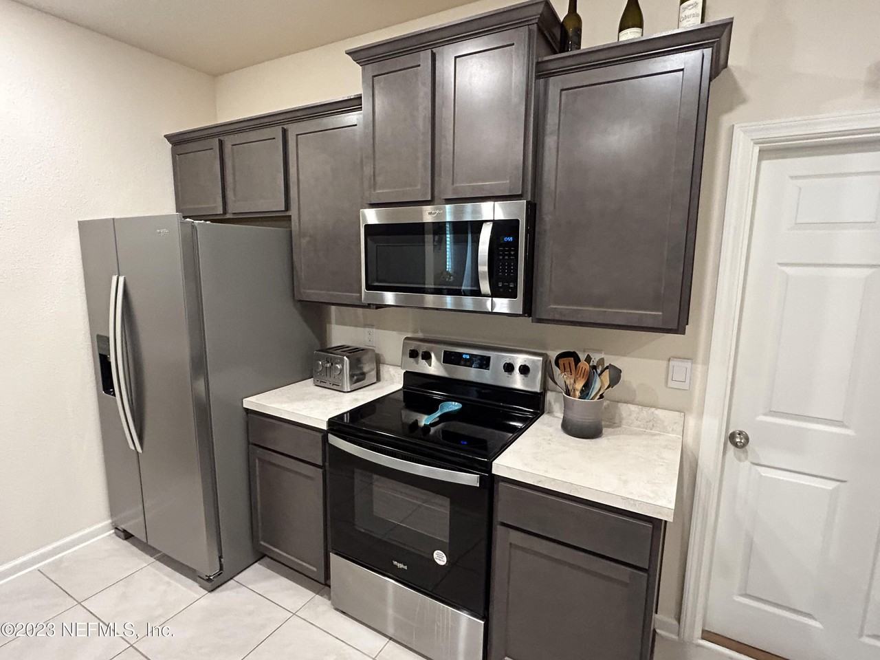 75510 Harvester St - Photo 7 of 27