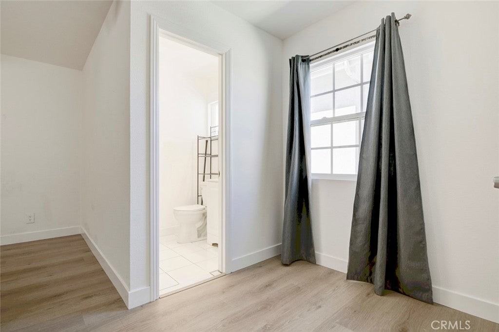 8852 Morehart Ave - Photo 6 of 10