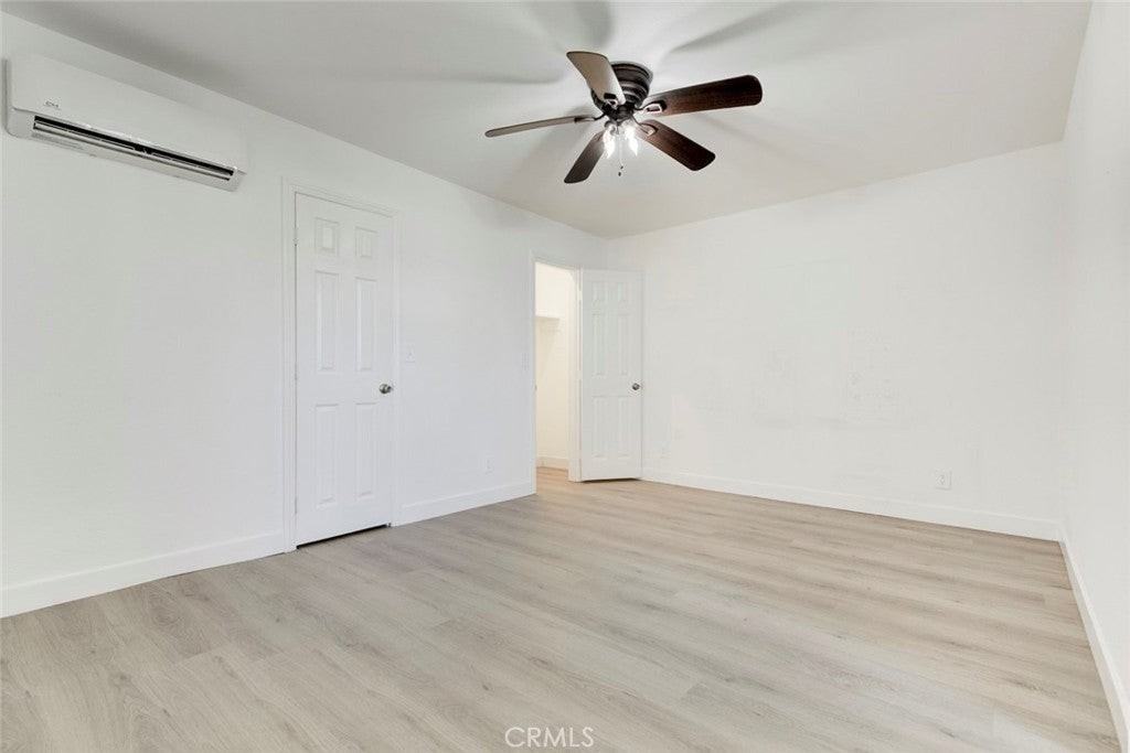 8852 Morehart Ave - Photo 7 of 10