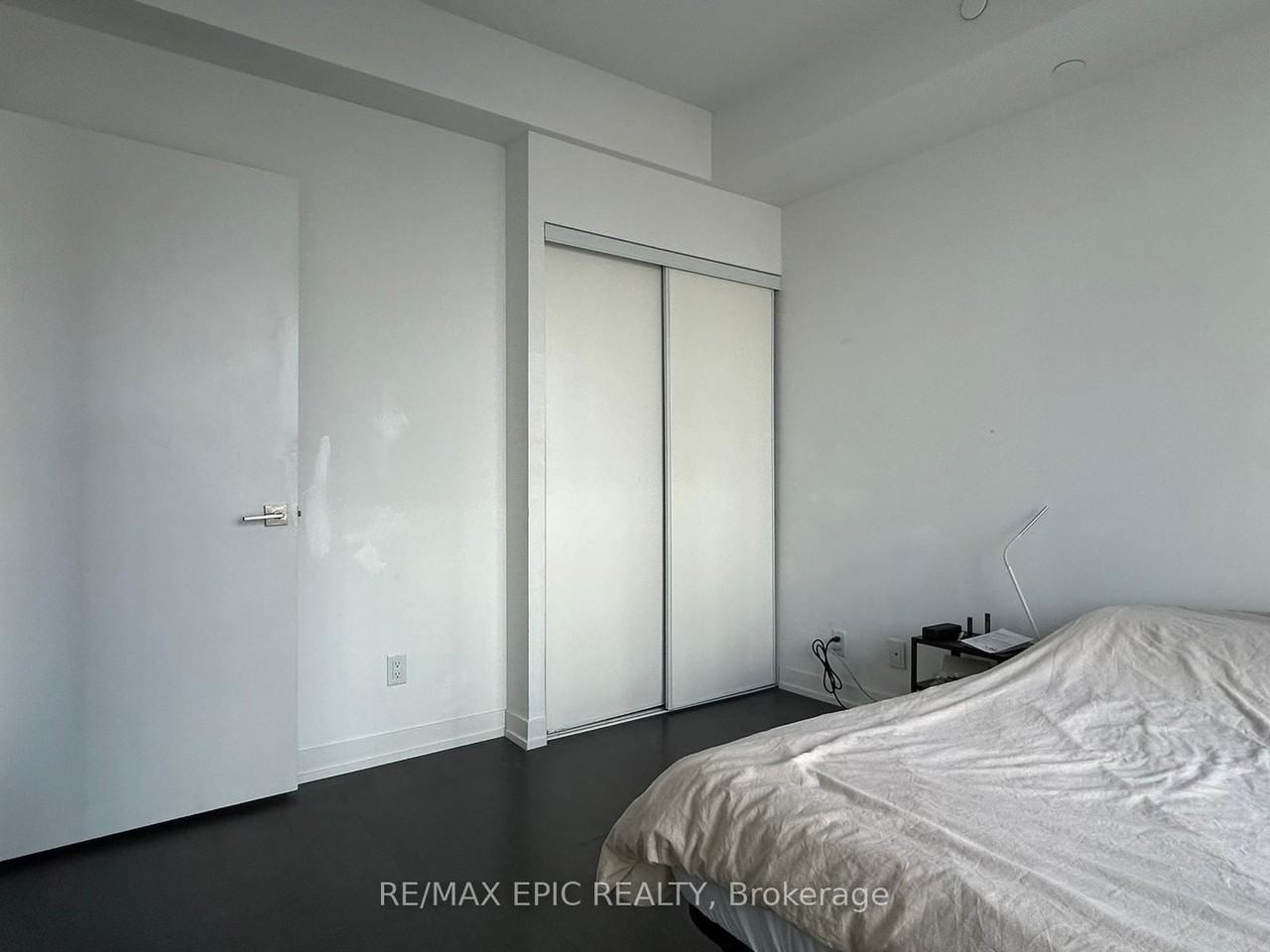 28 Avondale Avenue #501 - Photo 4 of 8