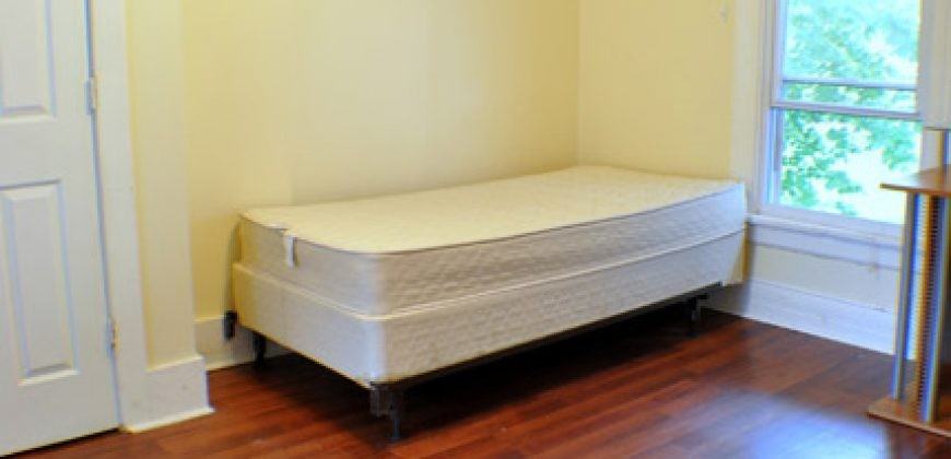 303 Lexington Ave #2 - Photo 5 of 8