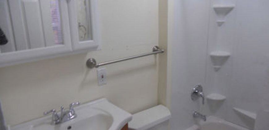303 Lexington Ave #2 - Photo 7 of 8