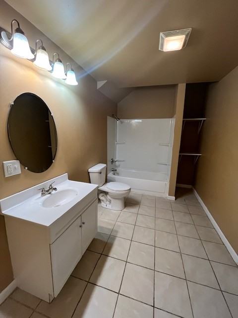 411 Studebaker St #1 - Photo 7 of 14